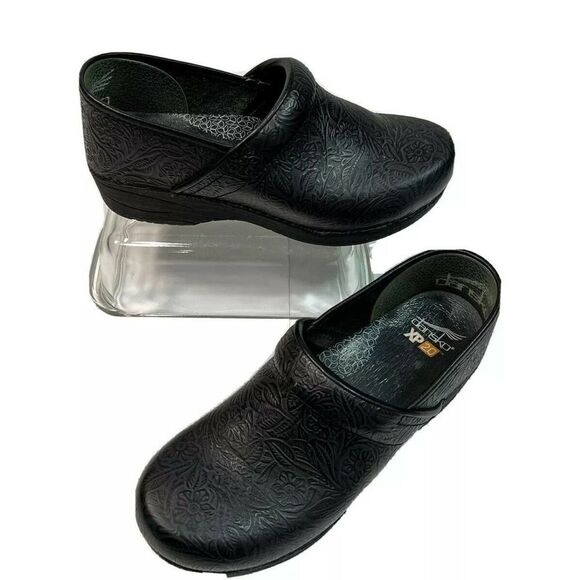 Dasnko XP 2.0 Black Floral Tooled Clogs Shoes Size 42 EU 11.5 12 US - Picture 12 of 12